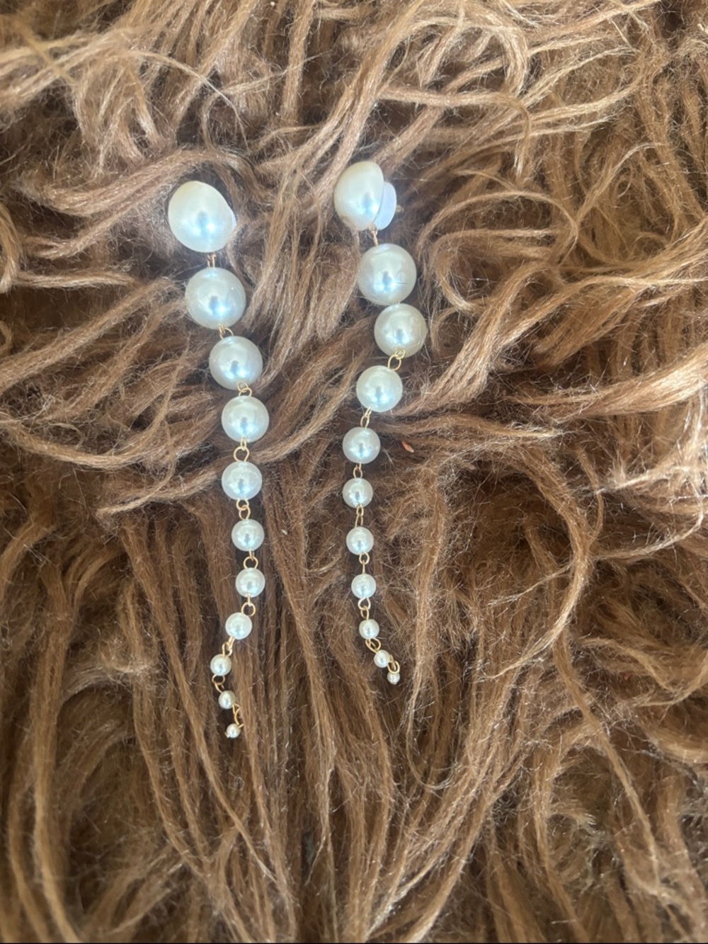 Beautiful Pearl Drop Dangle Earrings - White Faux Pearl. Perfect for WEDDING.